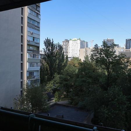 Квартира По Улице Большая Васильковская, 129 Kiev Bagian luar foto