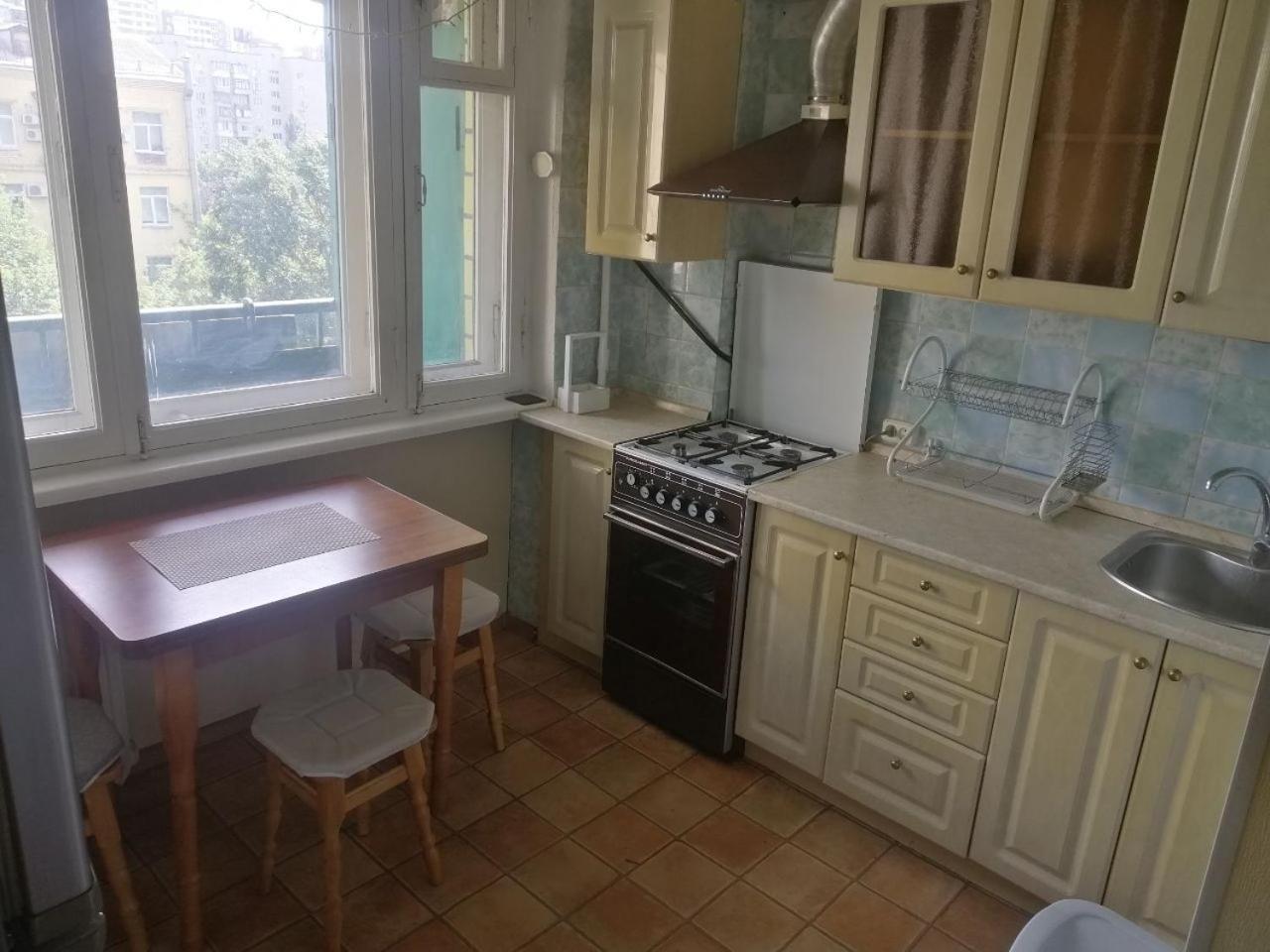 Квартира По Улице Большая Васильковская, 129 Kiev Bagian luar foto
