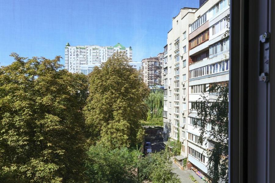 Квартира По Улице Большая Васильковская, 129 Kiev Bagian luar foto